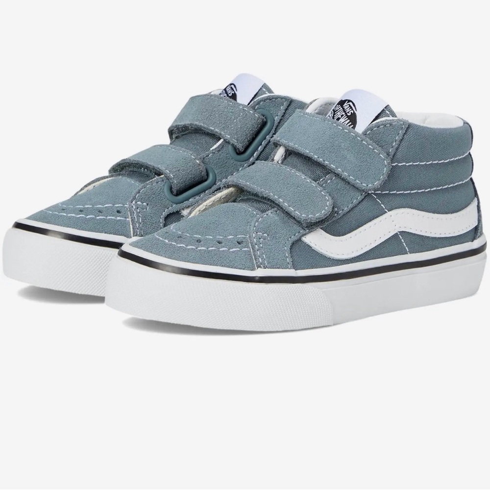 SK8-Mid Reissue V (Little Kid) New in box